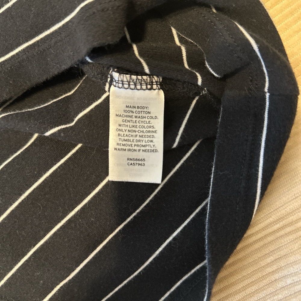 Caslon Black and White Striped Long-Sleeve Tee 💯 Cotton - Picture 3 of 3